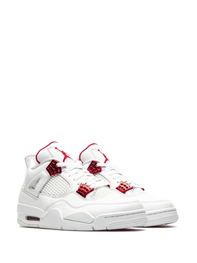 AJ4 Retro "Metallic Pack - University Red"