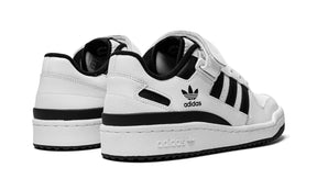 Forum 84 Low White & Black