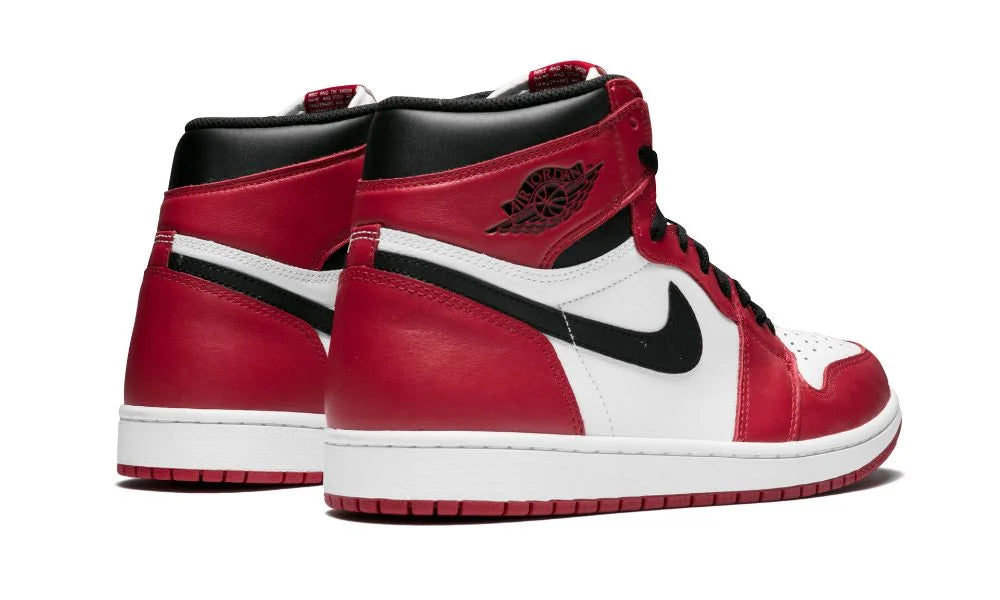 AIR JORDAN 1 RETRO HIGH OG "Chicago"