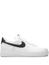 AF1  LOW '07 "White / Black"