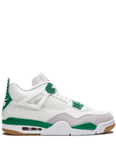 SB x AJ4 "Pine Green"